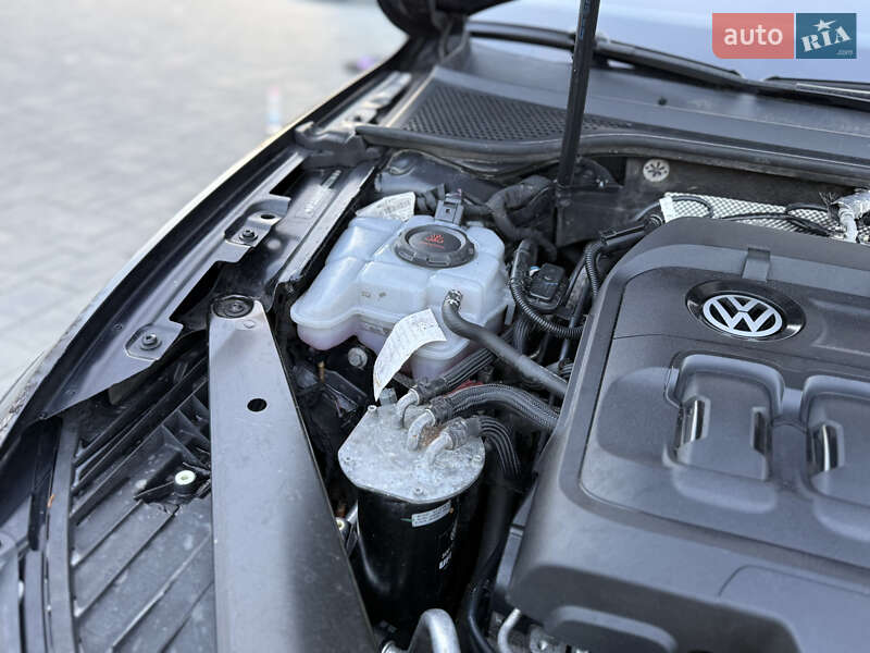 Универсал Volkswagen Passat 2020 в Луцке