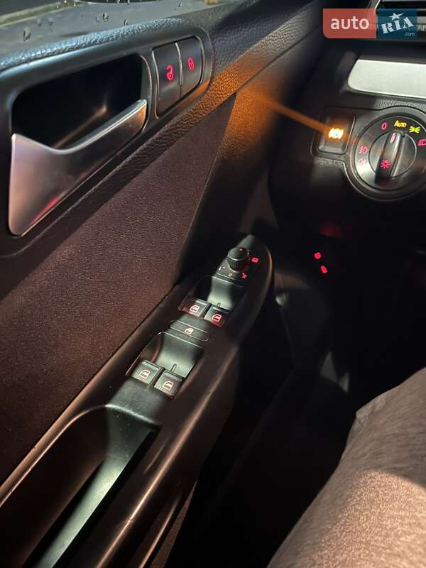 Универсал Volkswagen Passat 2009 в Черкассах фото 12 Универсал Volkswagen Passat 2009 в Черкассах