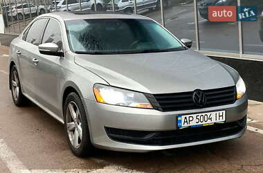 Седан Volkswagen Passat 2013 в Киеве