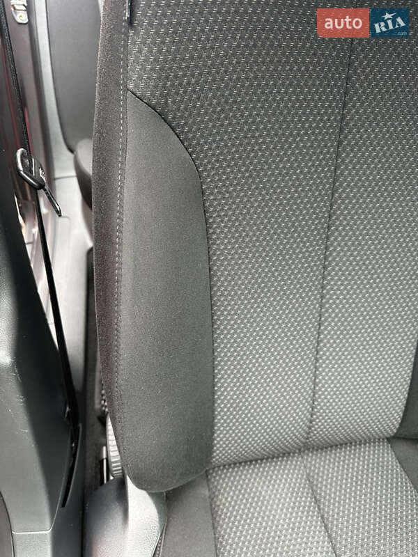 Седан Volkswagen Passat 2008 в Звягеле фото 118 Седан Volkswagen Passat 2008 в Звягеле