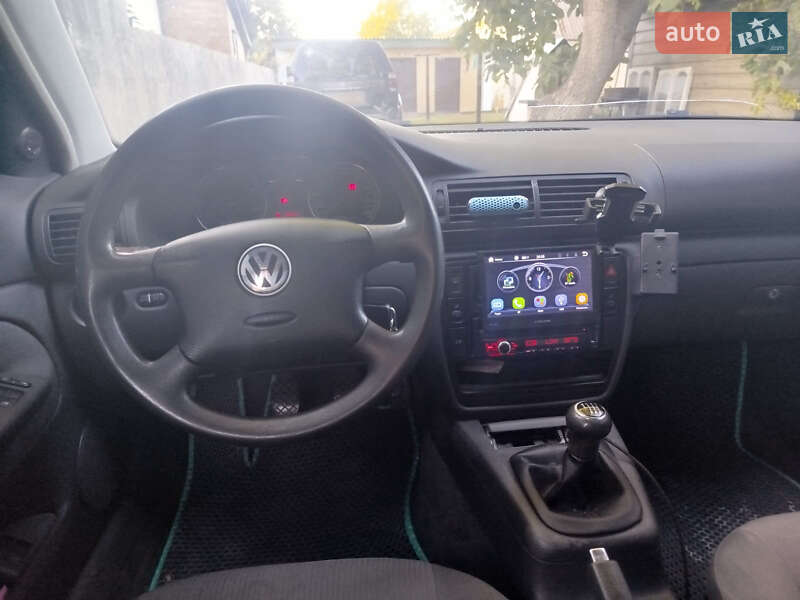 Универсал Volkswagen Passat 2005 в Корсуне-Шевченковском