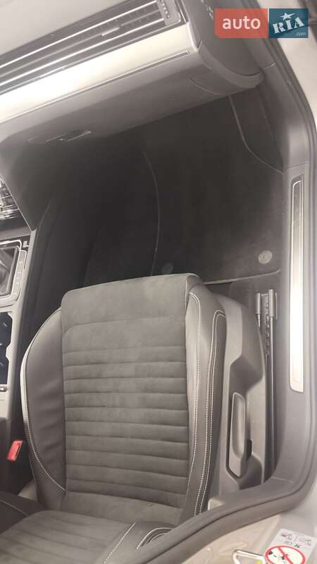 Універсал Volkswagen Passat 2021 в Кам'янці-Бузькій