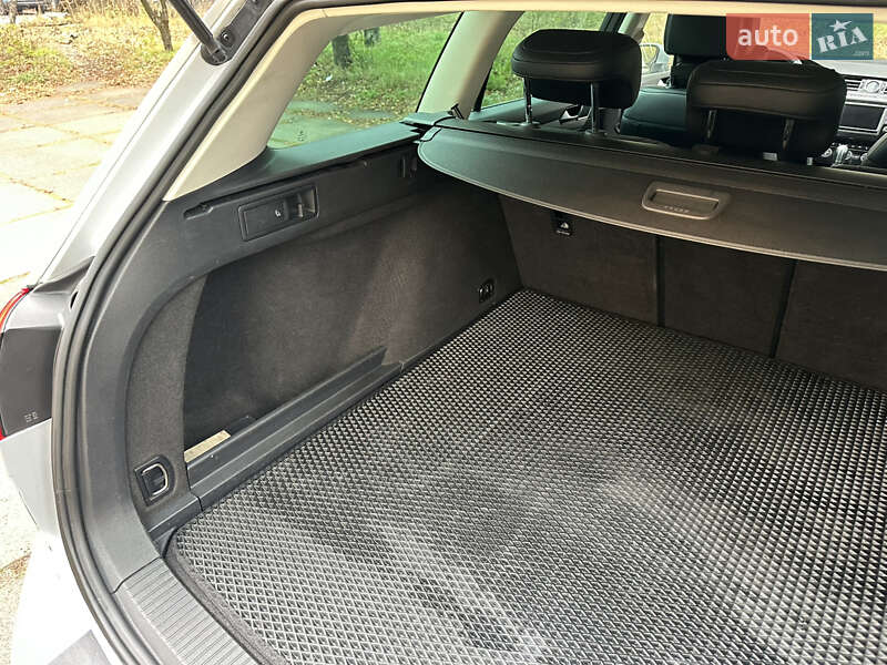 Универсал Volkswagen Passat 2015 в Киеве