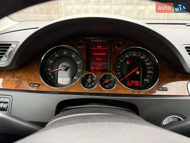 Седан Volkswagen Passat 2007 в Киеве