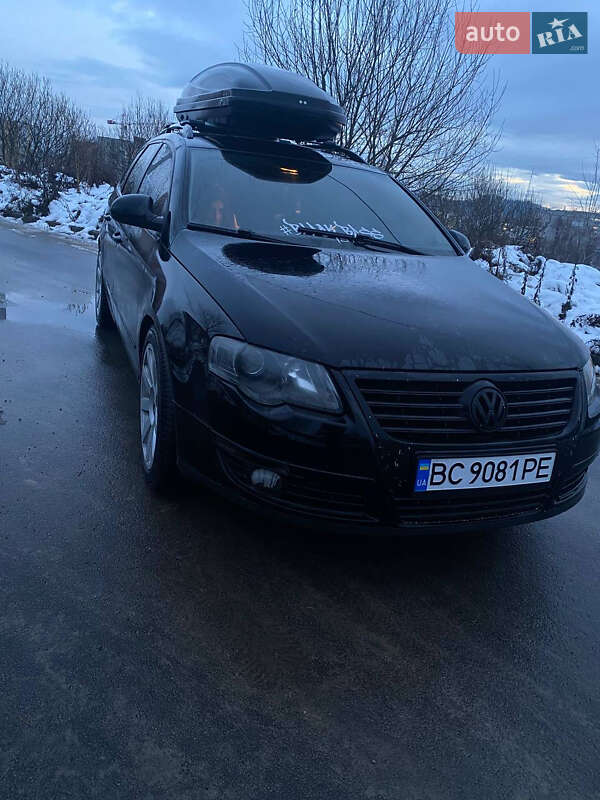Универсал Volkswagen Passat 2005 в Львове