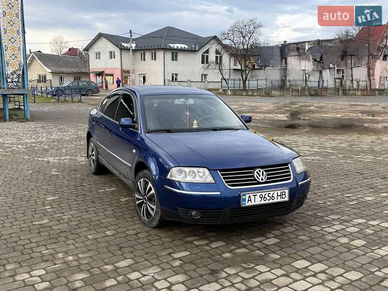 Седан Volkswagen Passat 2002 в Надворной