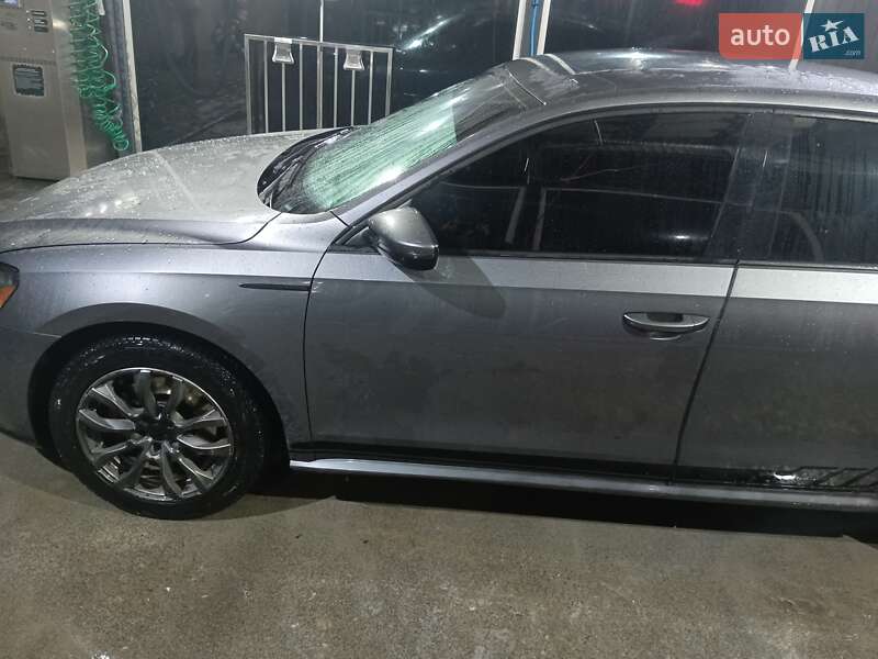 Седан Volkswagen Passat 2012 в Львове фото 21 Седан Volkswagen Passat 2012 в Львове