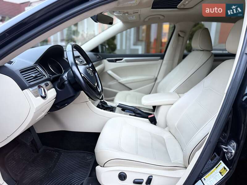 Седан Volkswagen Passat 2017 в Стрые