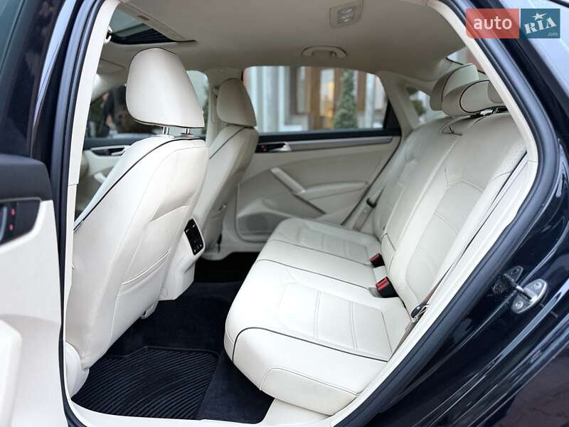 Седан Volkswagen Passat 2017 в Стрые