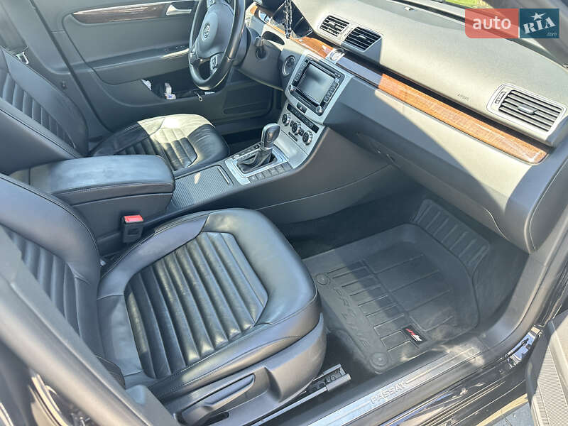 Универсал Volkswagen Passat 2014 в Ивано-Франковске