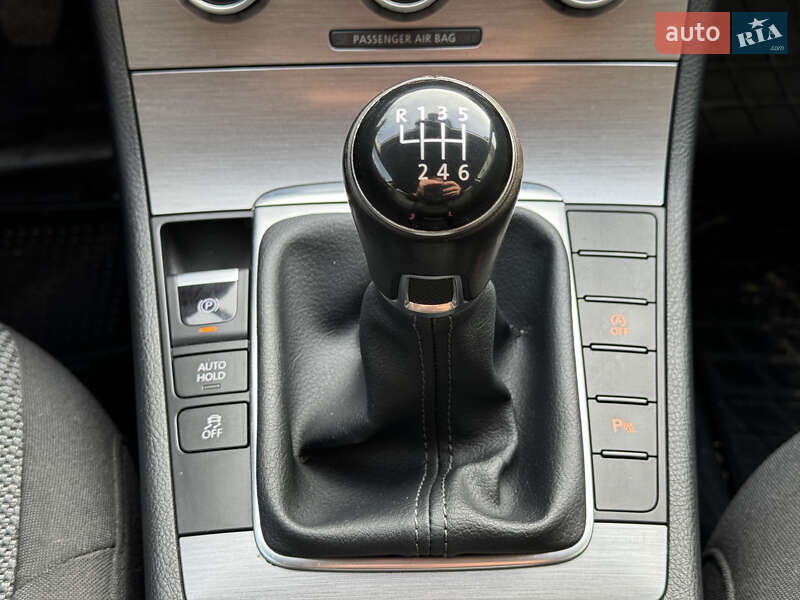 Универсал Volkswagen Passat 2013 в Виннице