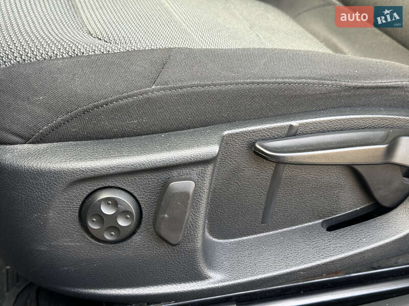 Универсал Volkswagen Passat 2013 в Виннице