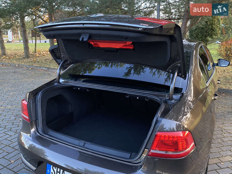 Седан Volkswagen Passat 2014 в Дрогобыче фото 43 Седан Volkswagen Passat 2014 в Дрогобыче