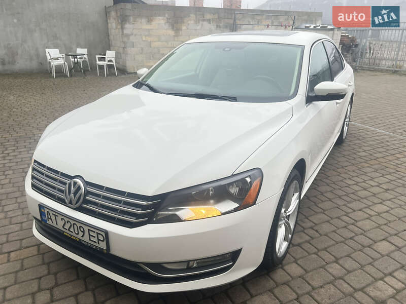 Седан Volkswagen Passat 2014 в Ивано-Франковске