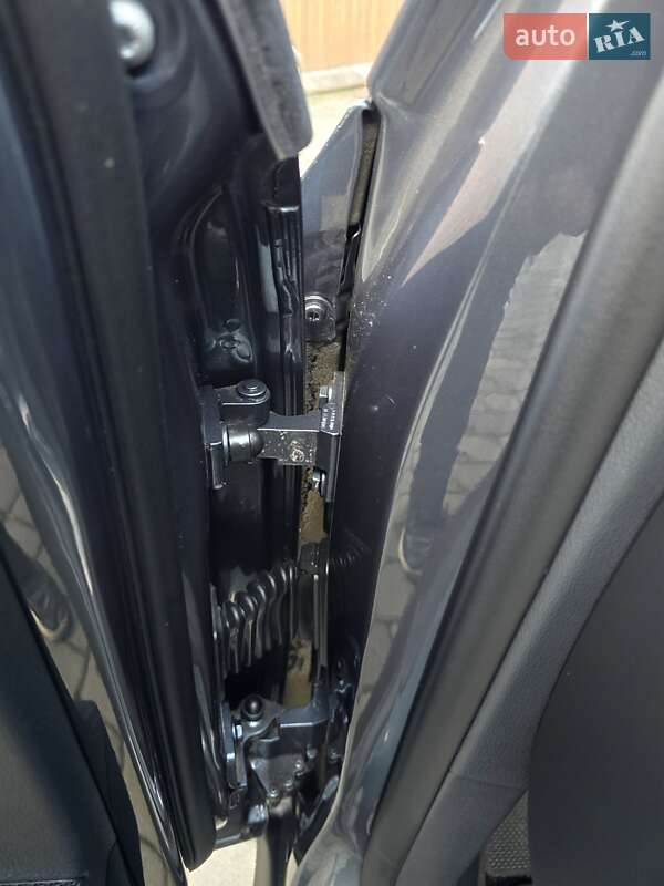 Универсал Volkswagen Passat 2009 в Полтаве фото 107 Универсал Volkswagen Passat 2009 в Полтаве