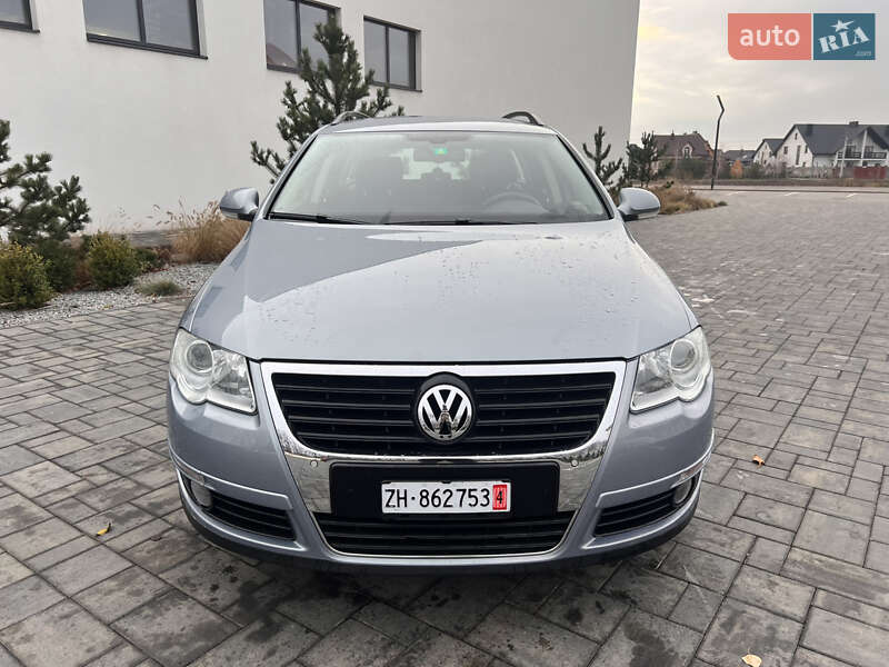 Универсал Volkswagen Passat 2010 в Луцке