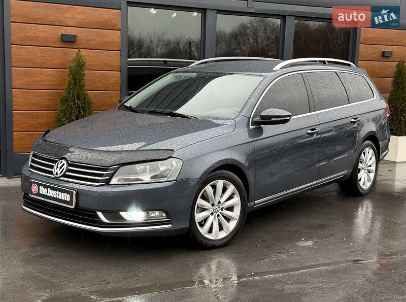 Универсал Volkswagen Passat 2012 в Ровно