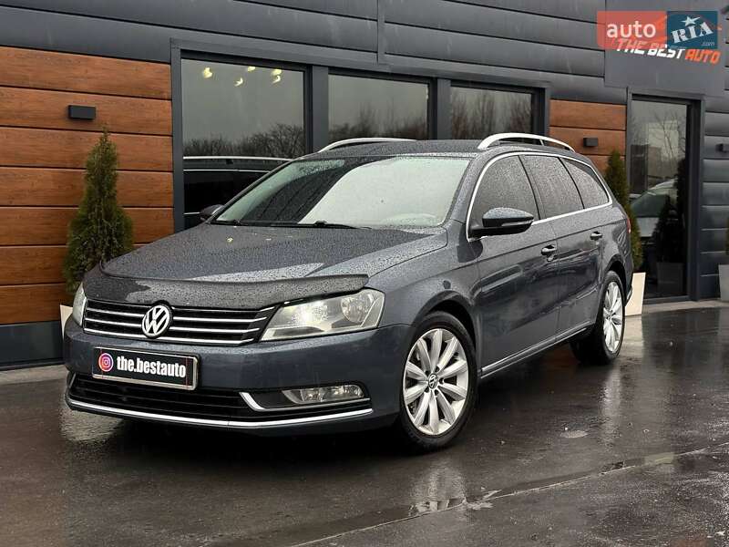 Универсал Volkswagen Passat 2012 в Ровно