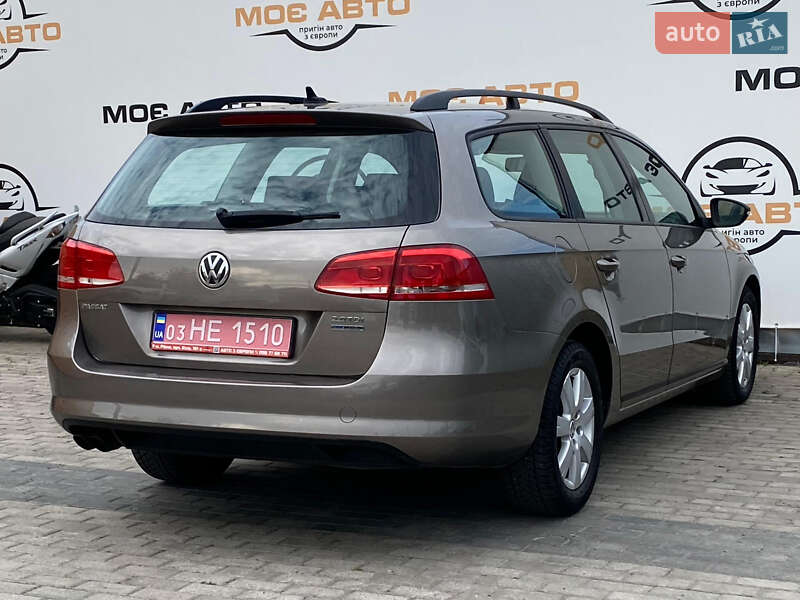 Универсал Volkswagen Passat 2011 в Ровно