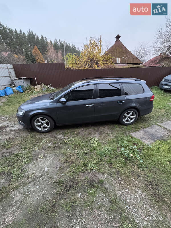 Універсал Volkswagen Passat 2013 в Києві фото 4 Універсал Volkswagen Passat 2013 в Києві