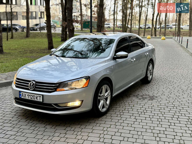 Седан Volkswagen Passat 2014 в Киеве
