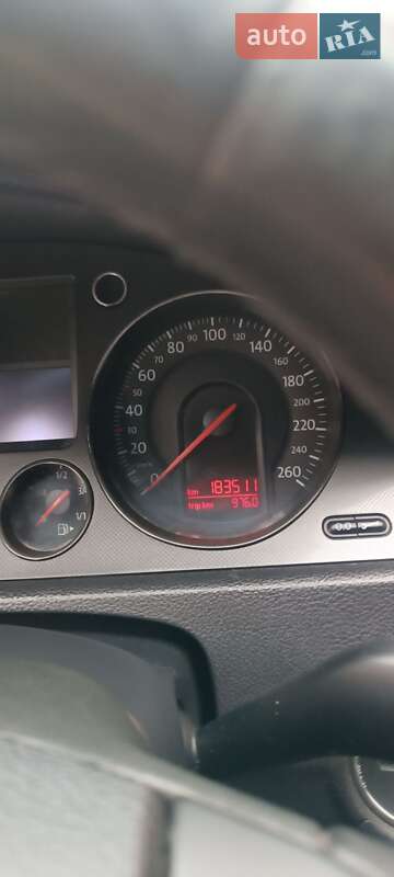 Седан Volkswagen Passat 2006 в Берегомету фото 4 Седан Volkswagen Passat 2006 в Берегомету