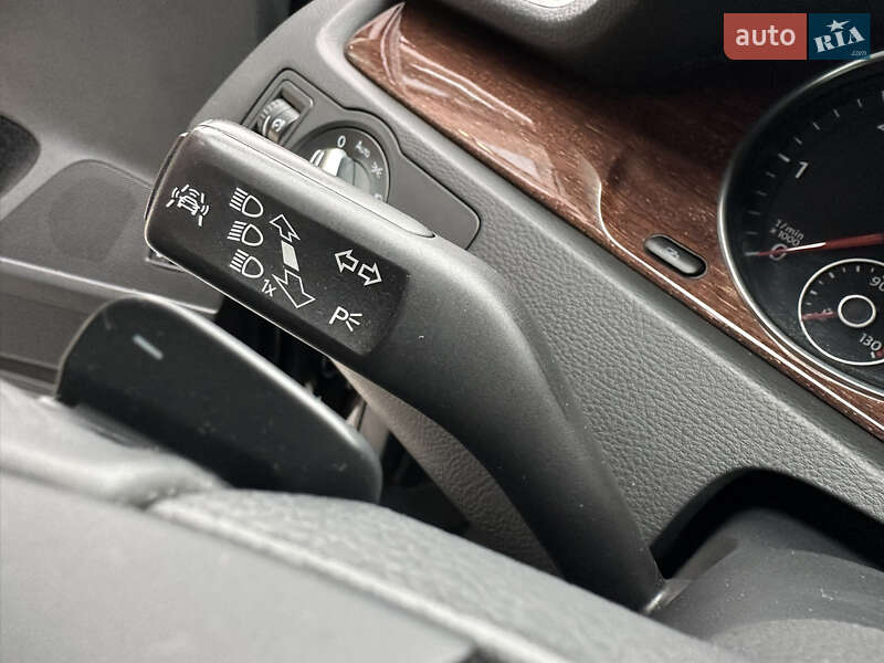 Універсал Volkswagen Passat 2011 в Луцьку