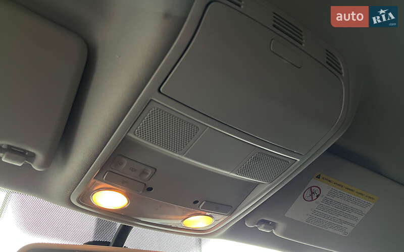 Универсал Volkswagen Passat 2011 в Шептицькому