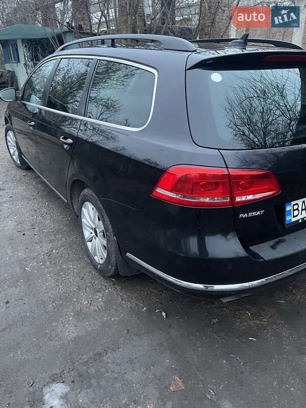 Универсал Volkswagen Passat 2014 в Кропивницком