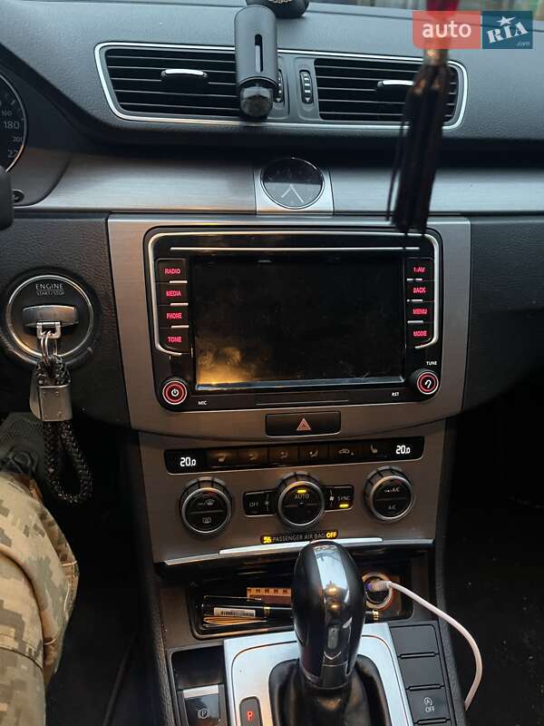 Универсал Volkswagen Passat 2014 в Кропивницком