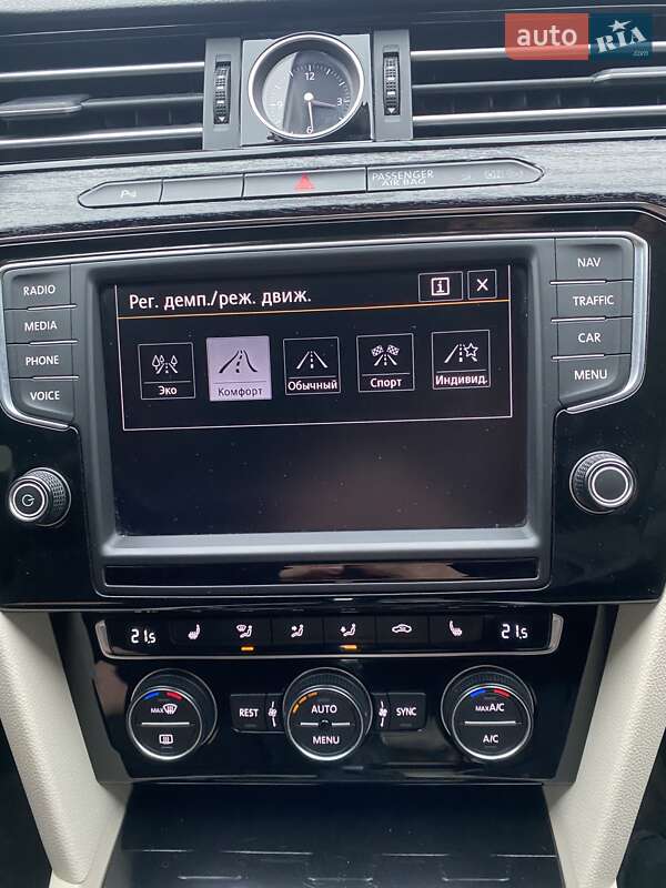 Седан Volkswagen Passat 2015 в Виннице