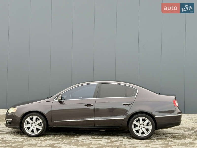 Седан Volkswagen Passat 2006 в Мукачево