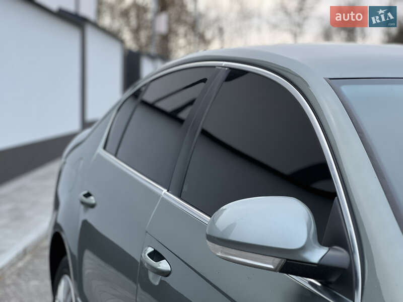 Седан Volkswagen Passat 2006 в Тернополе