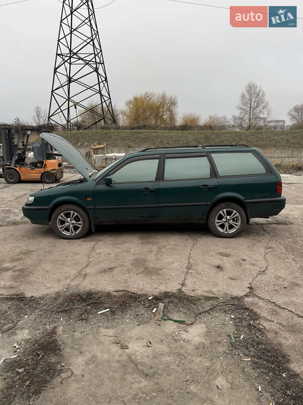 Универсал Volkswagen Passat 1994 в Днепре фото 3 Универсал Volkswagen Passat 1994 в Днепре
