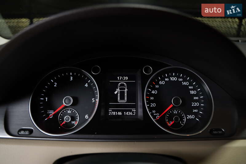 Универсал Volkswagen Passat 2013 в Луцке