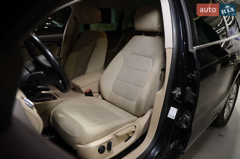 Универсал Volkswagen Passat 2013 в Луцке