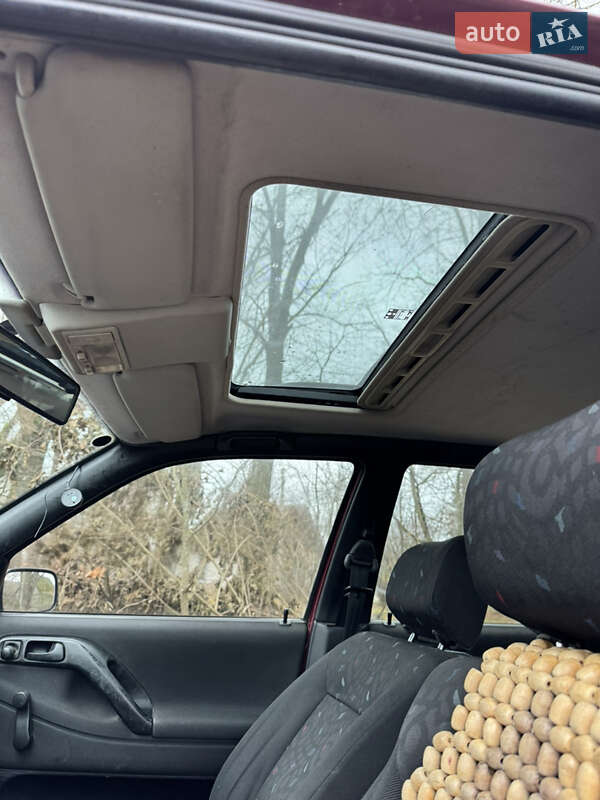 Универсал Volkswagen Passat 1994 в Заречном