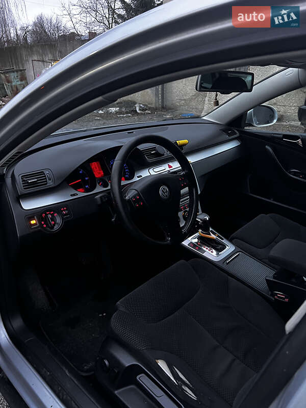 Универсал Volkswagen Passat 2008 в Сокале