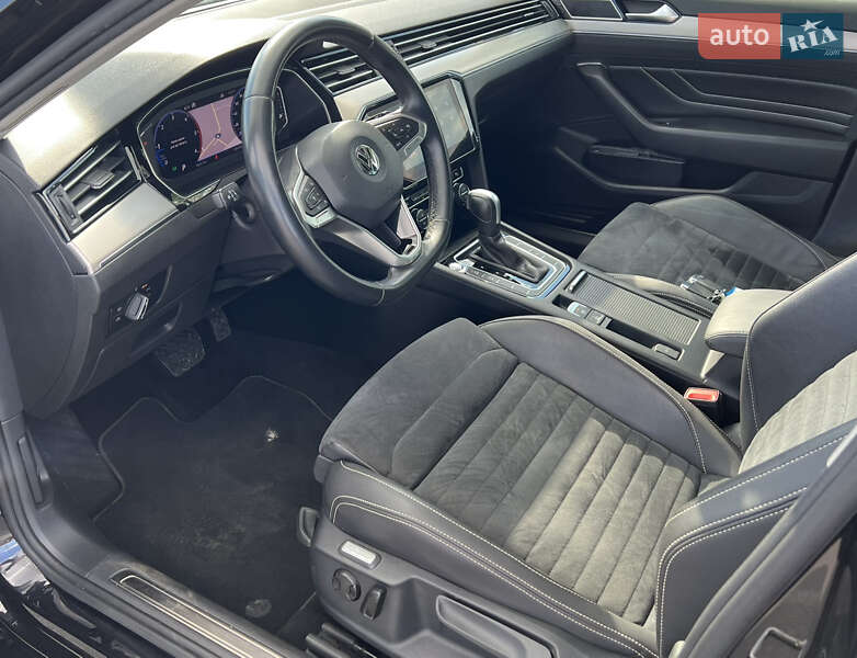 Универсал Volkswagen Passat 2020 в Львове