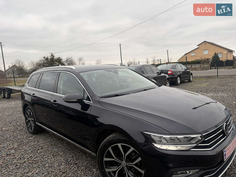 Универсал Volkswagen Passat 2020 в Львове
