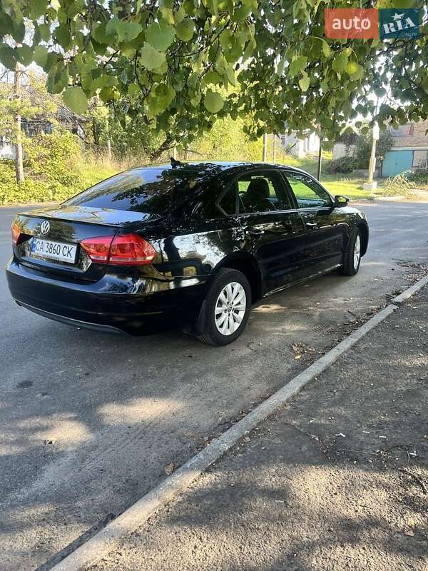 Седан Volkswagen Passat 2013 в Черкассах