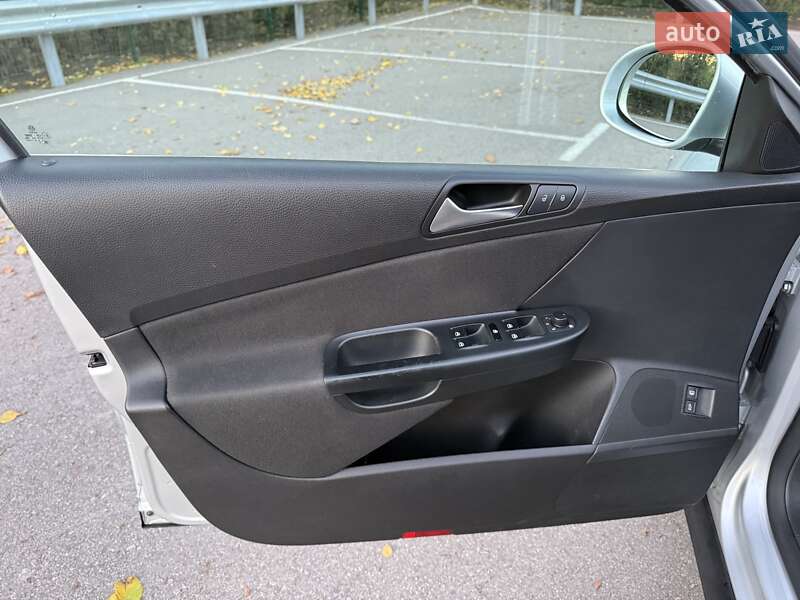 Седан Volkswagen Passat 2009 в Білій Церкві