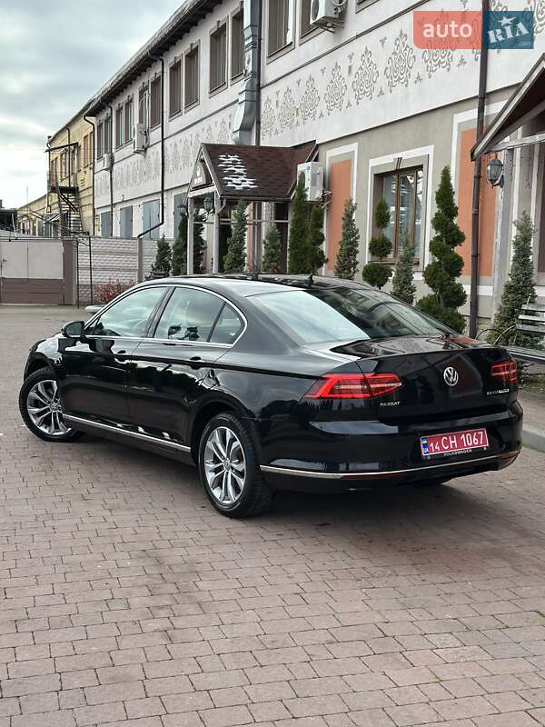 Седан Volkswagen Passat 2016 в Стрые