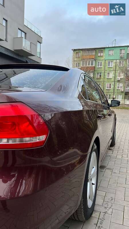 Седан Volkswagen Passat 2014 в Кривом Роге
