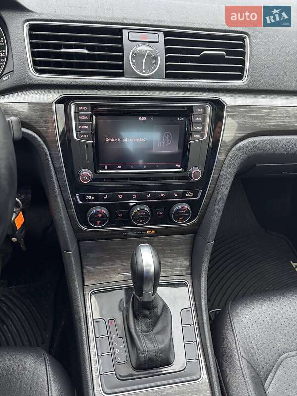 Седан Volkswagen Passat 2016 в Білій Церкві