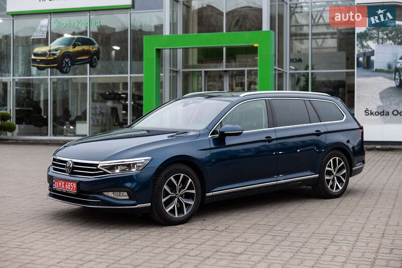 Универсал Volkswagen Passat 2021 в Луцке