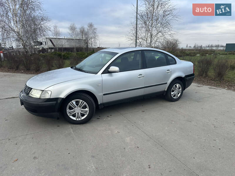 Седан Volkswagen Passat 2000 в Коростене фото 2 Седан Volkswagen Passat 2000 в Коростене