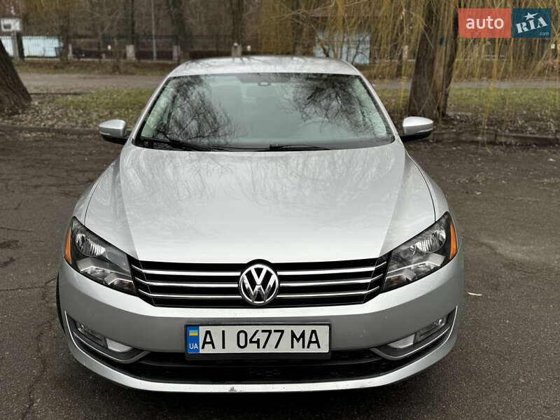 Седан Volkswagen Passat 2015 в Киеве