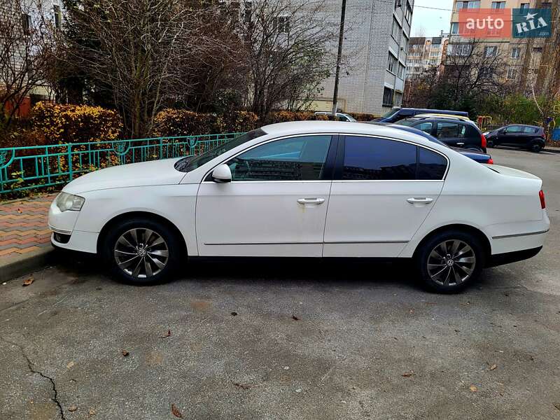 Седан Volkswagen Passat 2007 в Вишневому