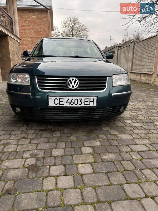 Седан Volkswagen Passat 2003 в Черновцах